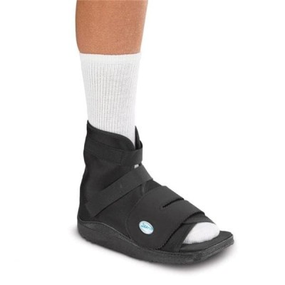 Darco SlimLine Cast Boot...